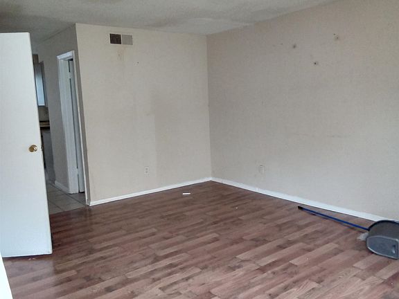 3rd image of 4390 Kamali Ct