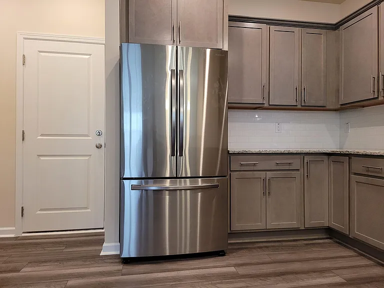 200 Parker Station Ave — Photo 27