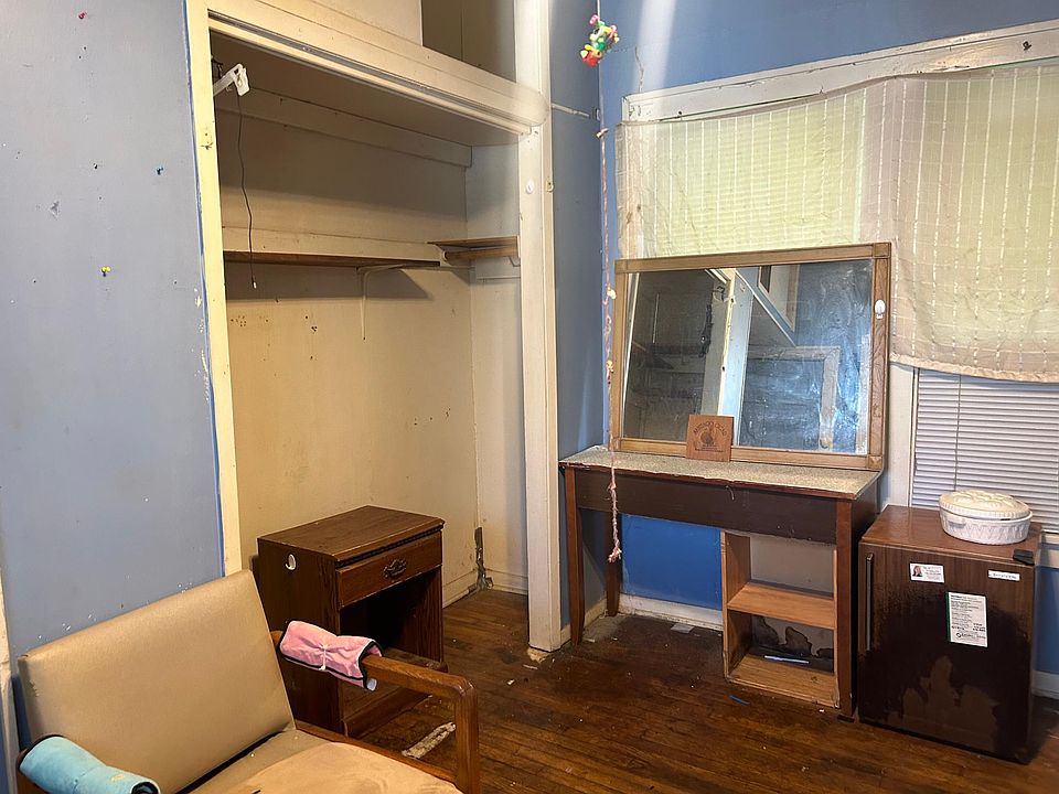 1st image of 3116 W Ashby Pl #4