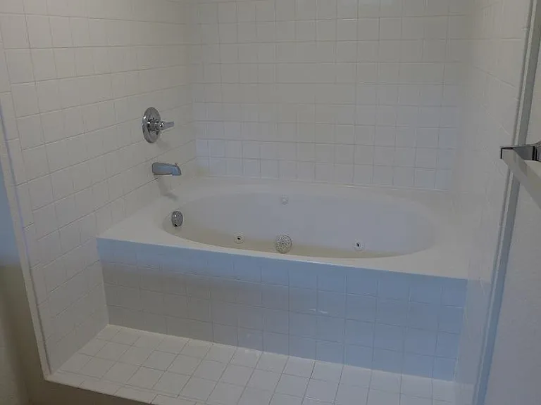 2802 Sundown Ln #J101 — Photo 10