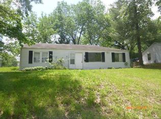 802 Nirk Ave, Saint Louis, MO 63122