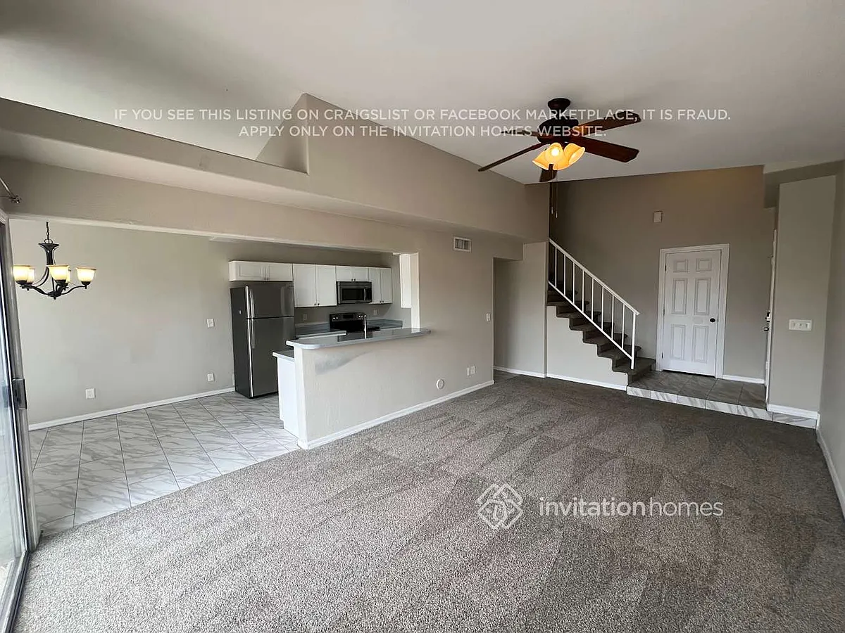 Building Photo - 5852 E Norwood St