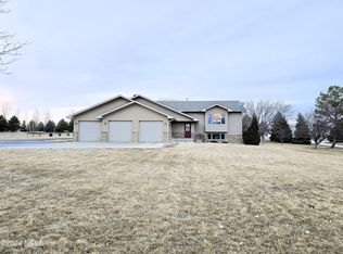 3811 20th Ave SW, Watertown, SD 57201