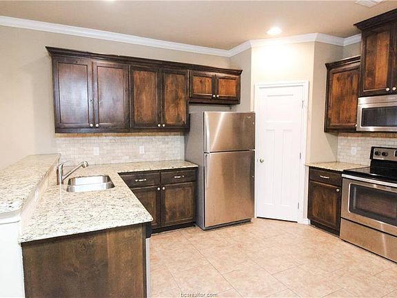 2nd image of 3510 Kenyon Dr
