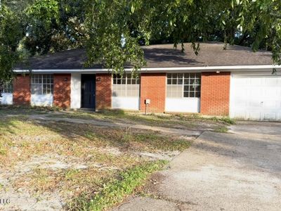 2412 Collins Blvd, Gulfport, MS, 39507