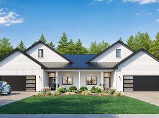 147 Roundhouse Dr, Bridgewater, NS B4V 9A9