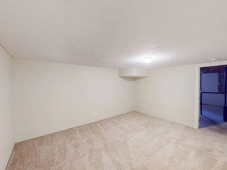 2059 Coleman Dr — Photo 13