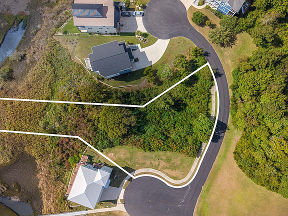 3rd image of 603 Seafarers Court LOT 200c