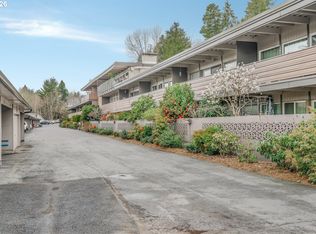 4460 SW Scholls Ferry Rd Unit 3, Portland, OR 97225