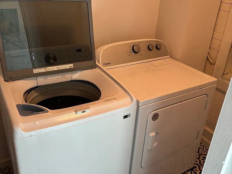 437 W Magnolia Ave #1 — Photo 7