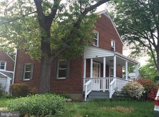 366 N Granada St, Arlington, VA 22203