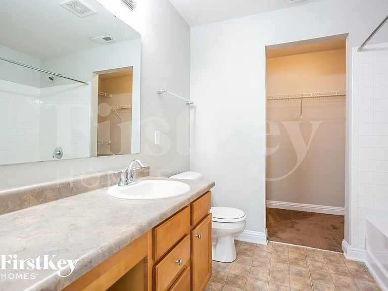10171 Cumberland Pointe Blvd — Photo 9