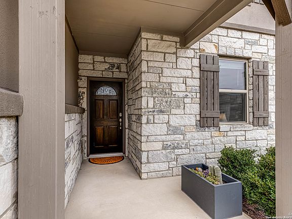 2nd image of 21011 CHESTNUT COVE