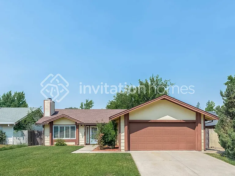 7417 Widener Way — Photo 1