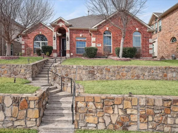 1121 Shearwater Ln, Garland, TX 75043