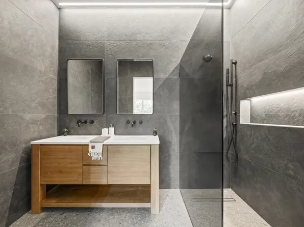 467 Lexington Avenue image 8 of 15