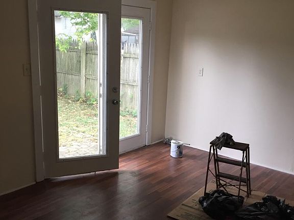 3rd image of 537 N Berwick Ave
