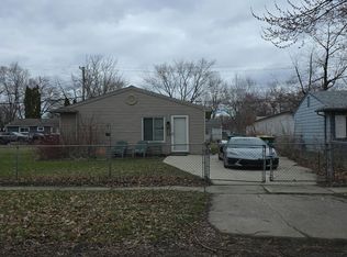 1565 Phyllis St, Ypsilanti, MI
