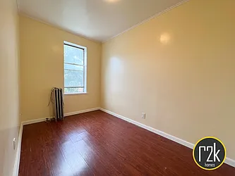 Rented by Realty 2000 Corp