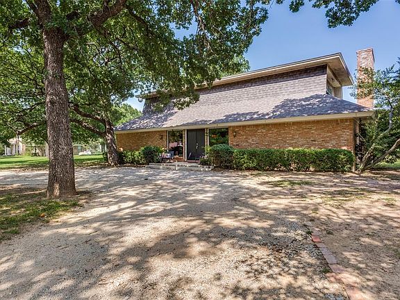 5th image of 2101 Deer Park Rd