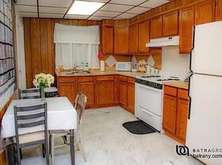 24 Hampton Pl #1, Brooklyn, NY 11213
