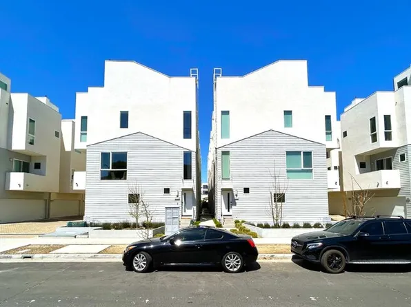 10917 1/2 Otsego St, North Hollywood, CA 91601