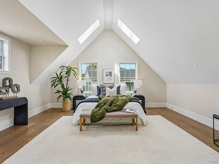 1707 Marie Ln — Photo 39