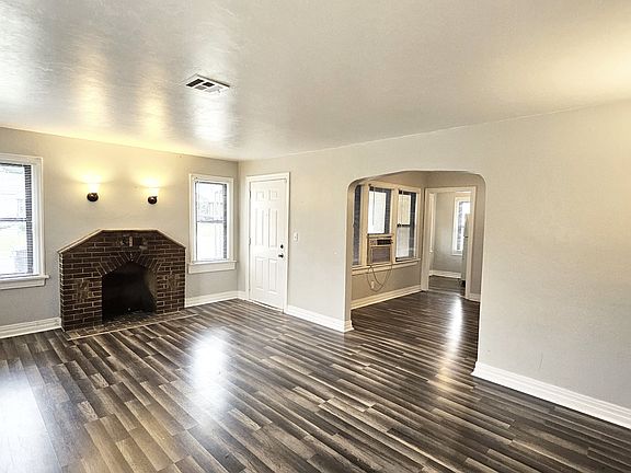 5th image of 2112 NE 20th St