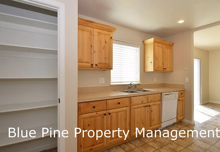 1585 Bull Pen Way #1 — Photo 6