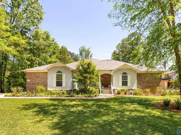 200 Milner Dr, Gadsden, AL 35901