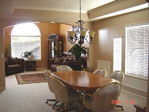 Formal Dining