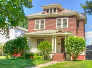 132 Park St, Easthampton, MA 01027