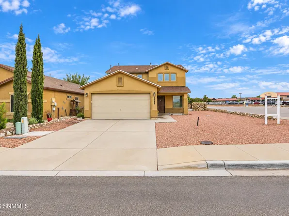 5868 Baywood St, Sunland Park, NM 88008