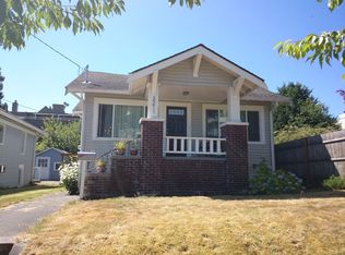 3211 SW Genesee St, Seattle, WA 98126