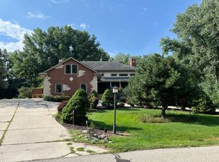 19755 Brenner Dr, Brookfield, WI 53045