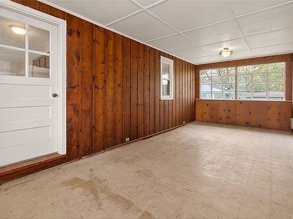 5th image of 370 Lafayette Rd
