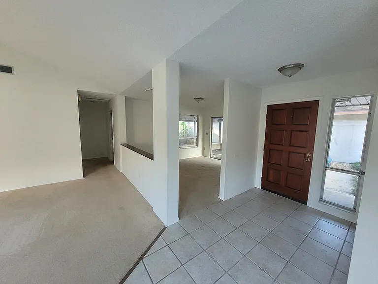 7125 Silvermill Dr #7125 — Photo 33