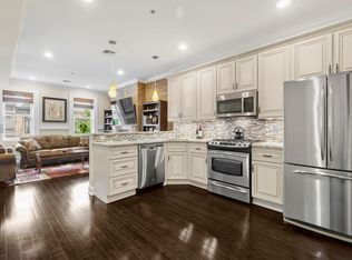 328 Garden St APT 3, Hoboken, NJ 07030