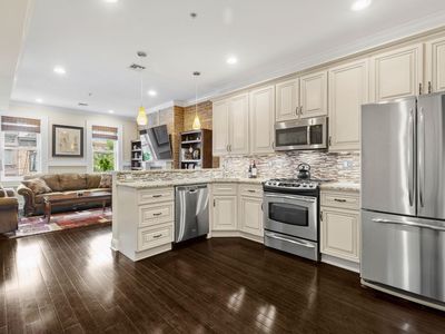 328 Garden St APT 3, Hoboken, NJ, 07030