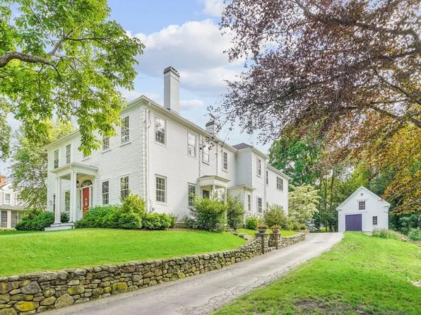 235 Main St, Hingham, MA 02043