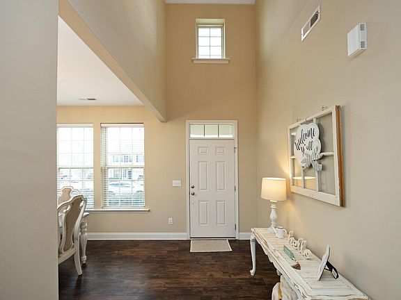 4th image of 1004 Magnolia Farm Way