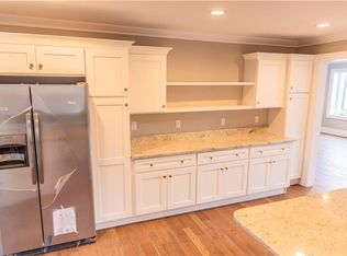 15 Nickel Ave, Sayreville, NJ