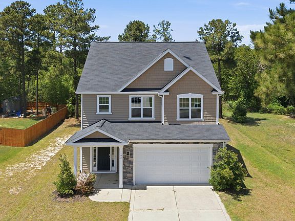 4th image of 192 Sandy Springs Road