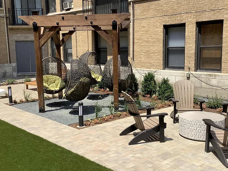 Courtyard Seating