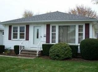 553 Dickerson Rd, Willowick, OH 44095