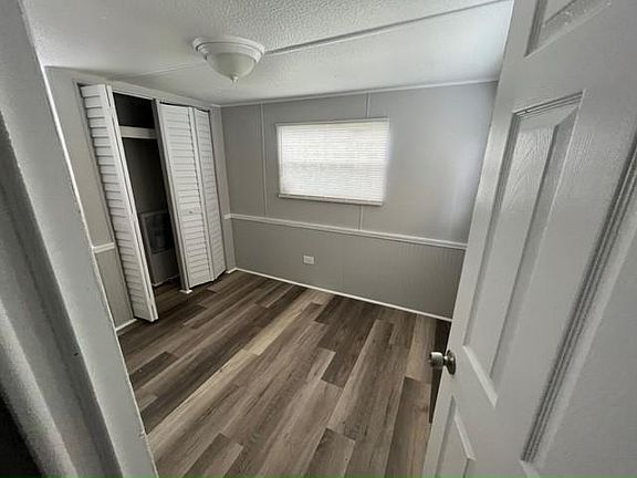 4th image of 2850 New Tampa Hwy #15