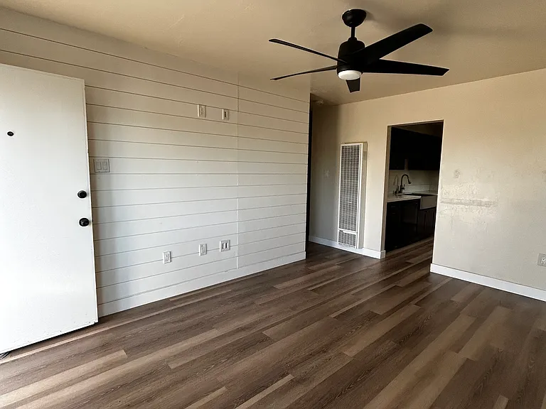 3467 Luna Ave — Photo 14