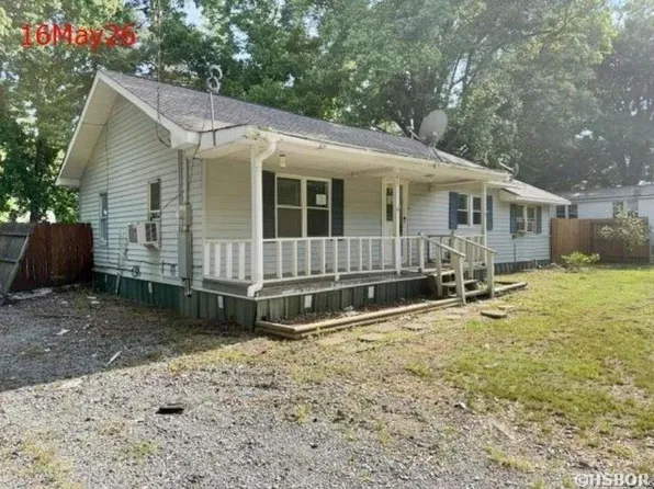 207 W 1st St, Poyen, AR 72128