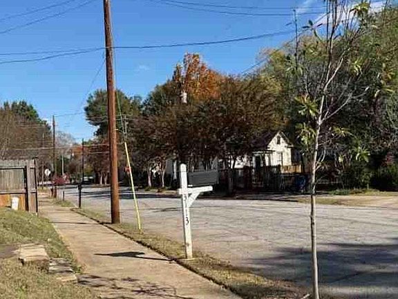5th image of 3117 Church St