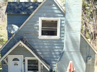 28838 Cedar Dr, Lake Arrowhead, CA 92352